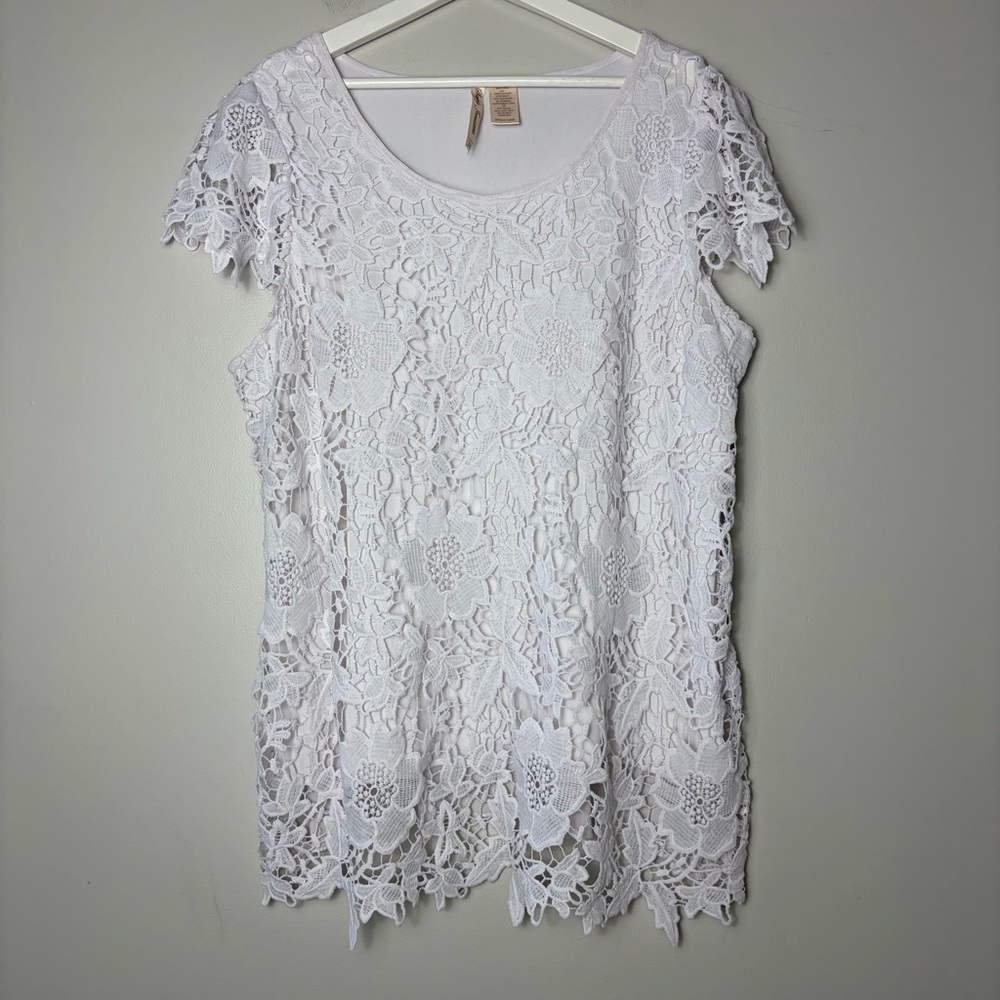 Simply Irresistible White Crotchet Overlay‎ Top 2X